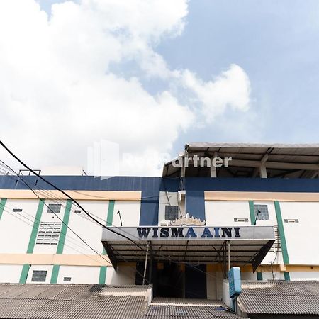 Wisma Aini Syariah Mitra Reddoorz Bandar Lampung Exteriör bild